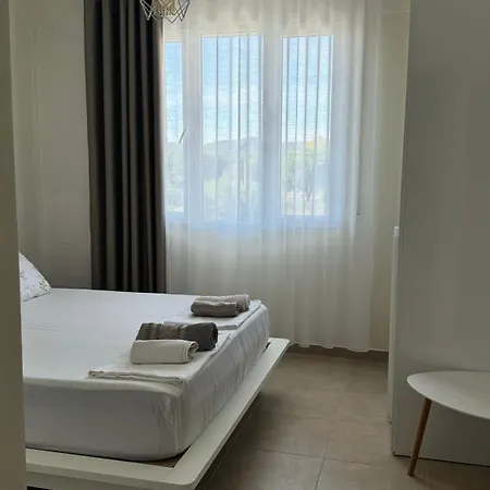 Todhe - Gjiri Lalezit 500m From The * Durrës