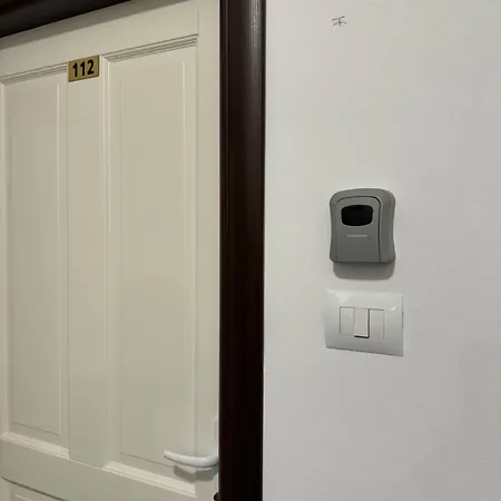 Todhe - Gjiri Lalezit 500m From The Apartment