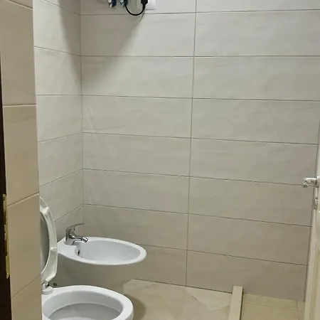 Todhe - Gjiri Lalezit 500m From The * Durrës