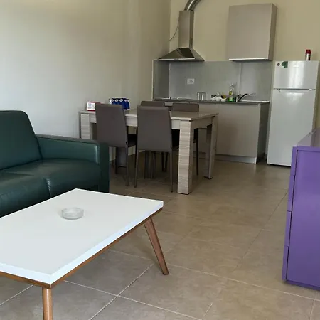 Apartament Todhe - Gjiri Lalezit 500m From The *