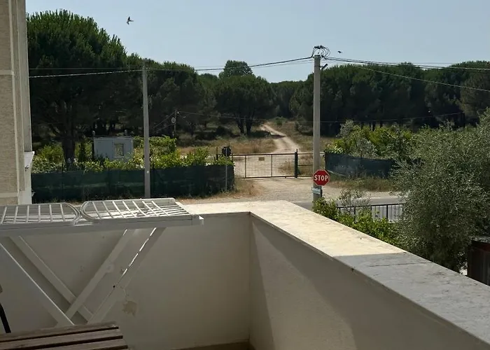 Todhe - Gjiri Lalezit 500m From The Apartment Durres