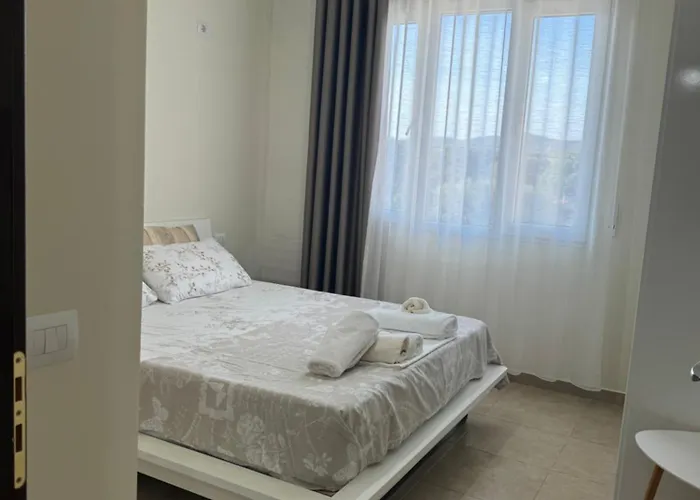 Apartment Todhe - Gjiri Lalezit 500m From The Durres